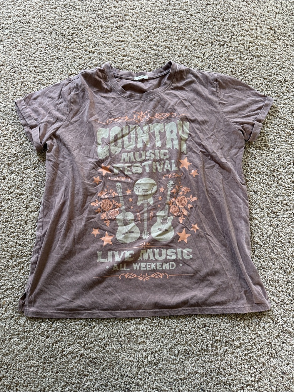 Maurices Brown Graphic Country Music Festival Tee with Cream & Peach Print